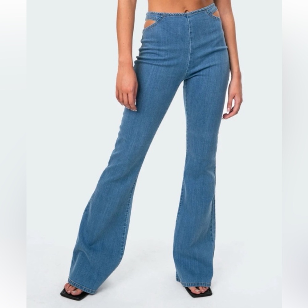 Edikted Flared Jeans with Hip slits